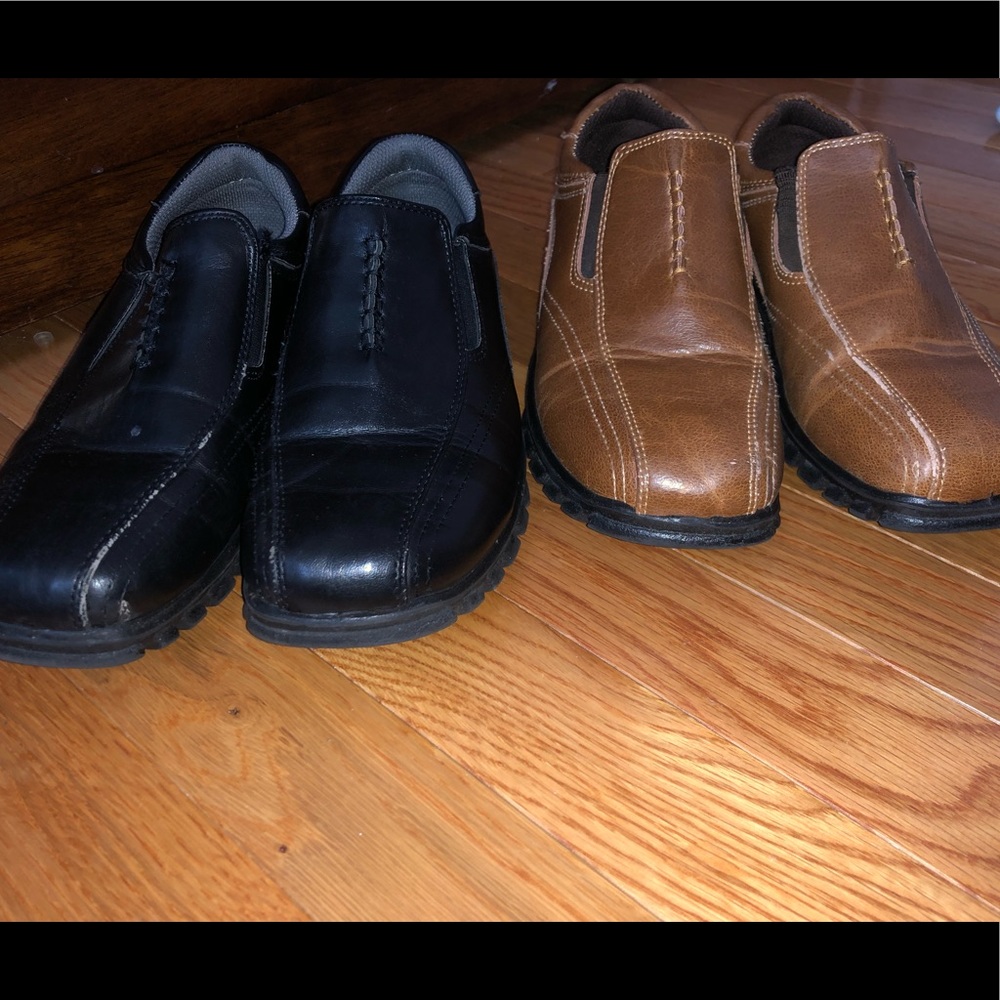 Boys leather loafers.